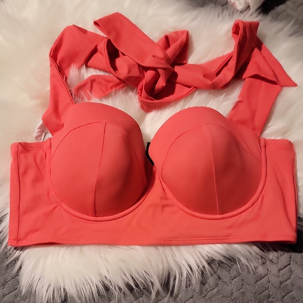 Coral Strapless Women's Bra